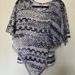 Abstract Patterned Poncho Top